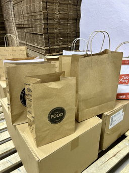 DELIVERY TAKEOUT BAGS - GENERIC DESIGN / “FOOD TO GO” BROWN & BLACK WITHOUT HANDLES