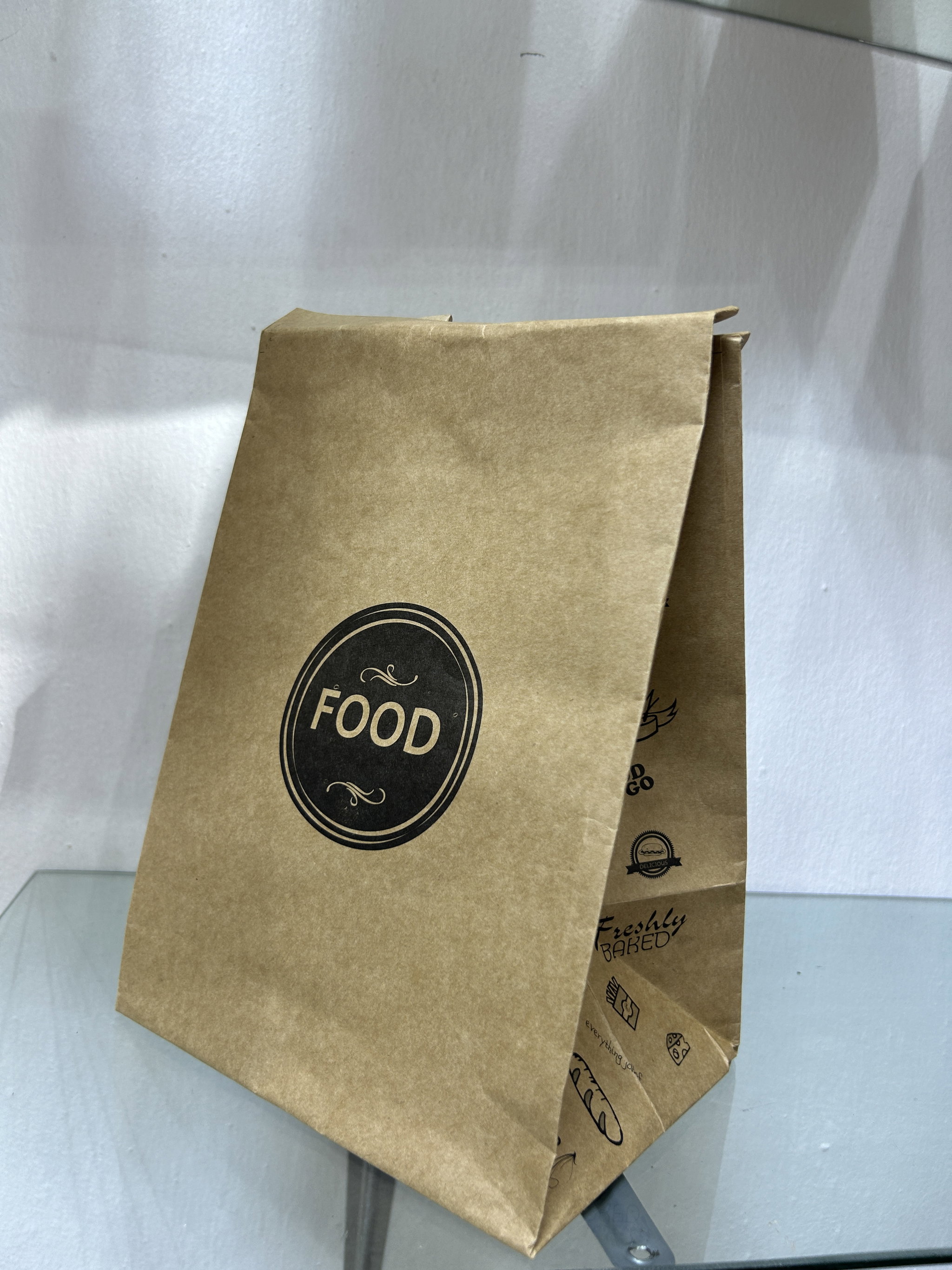 DELIVERY TAKEOUT BAGS - GENERIC DESIGN / “FOOD TO GO” BROWN & BLACK WITHOUT HANDLES_8