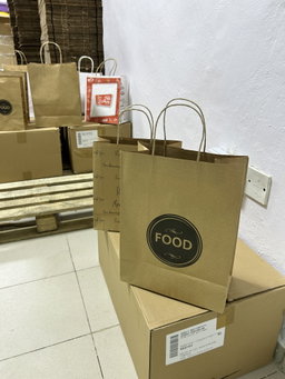 DELIVERY CARRIER BAGS - GENERIC DESIGN / “FOOD TO GO” BROWN & BLACK - WITH HANDLES) 