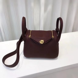 L19 Sling / Crossbody Togo Leather Bag 