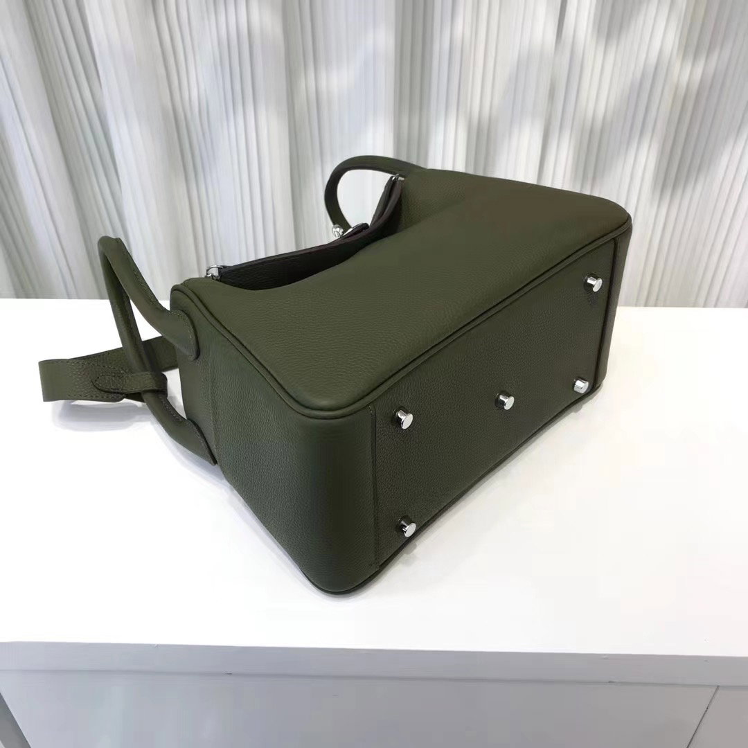 L26 Shoulder Bag (Togo Leather)_11