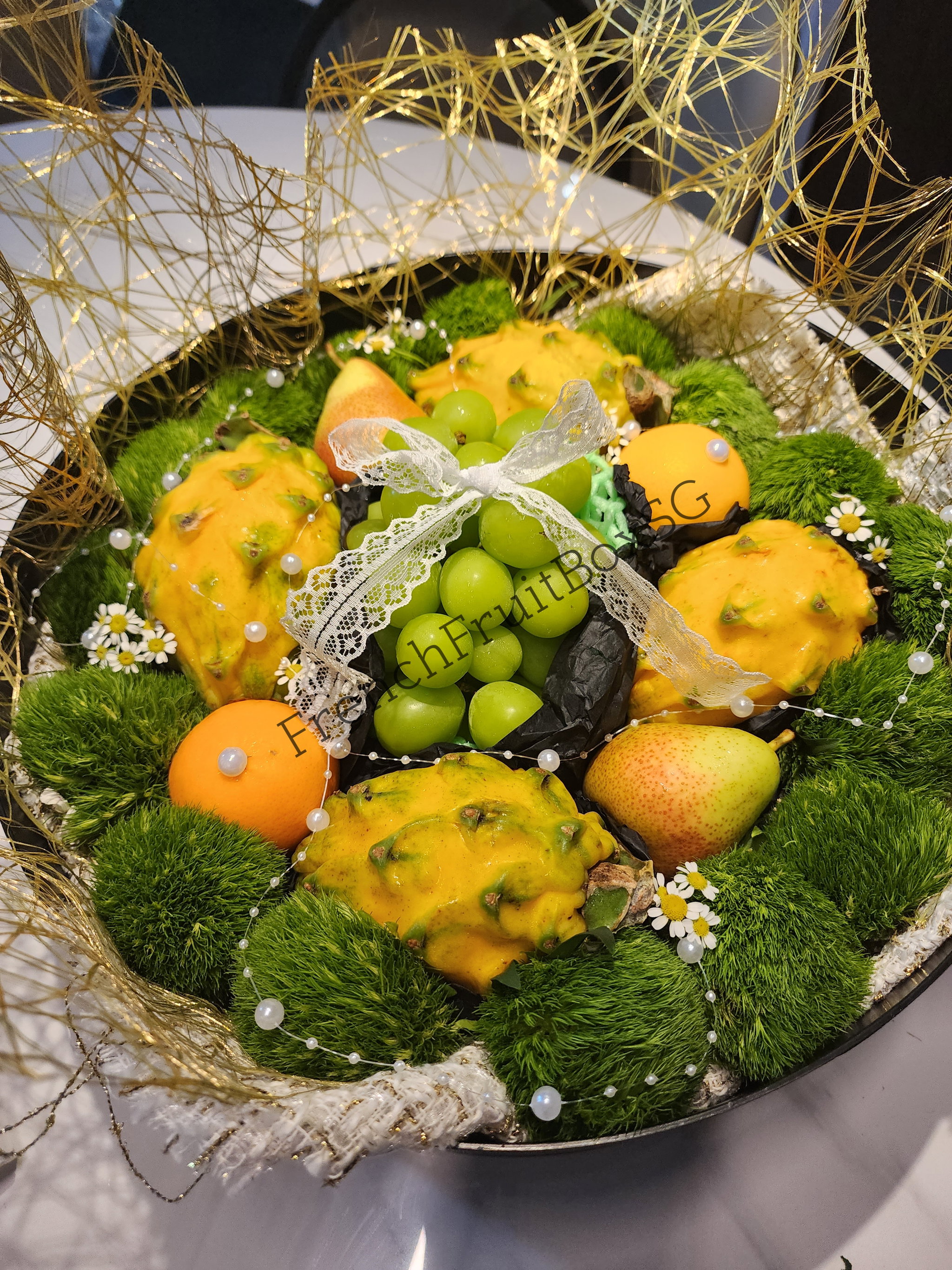 FFB - LARGE French Fruit Box with Premium Fruits_1