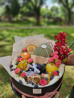 FFB - LARGE French Fruit Box with Premium Fruits