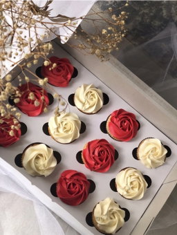 CUP CAKE DESIGNS 