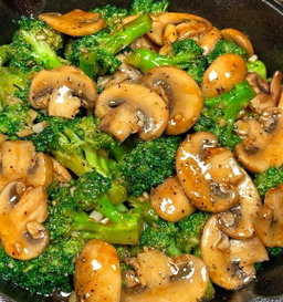 Stirfry Garlic Broccoli N Sliced Button W Oyster Sauce