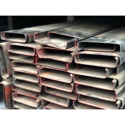CNP 150 x 35 x 10 x 1.8mm (Kaki pendek) (140x30x10x6m)
