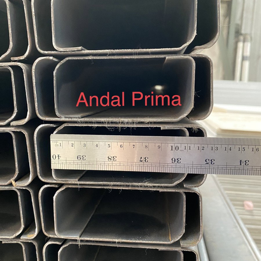 CNP 125 x 50 x 2.3mm (Kaki Tinggi)