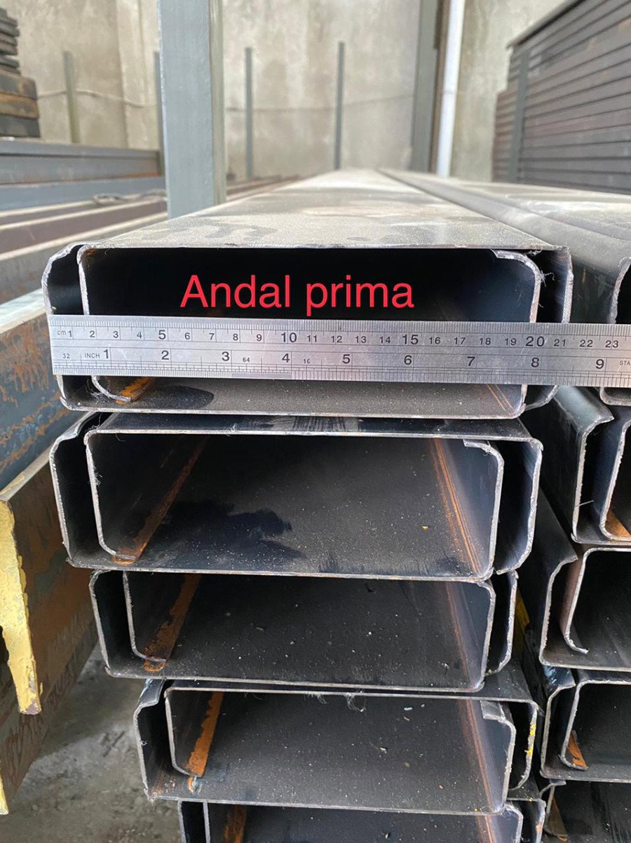 CNP 200 x 75 x 2.3mm (Kaki Tinggi)