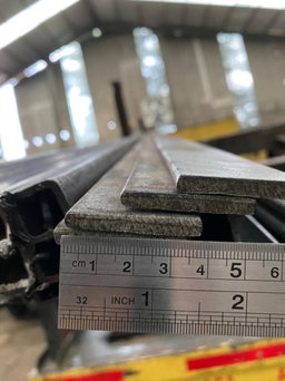 Plat Strip tebal 5mm Panjang 6.0m