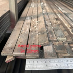 Plat Strip tebal 9mm Panjang 6.0m