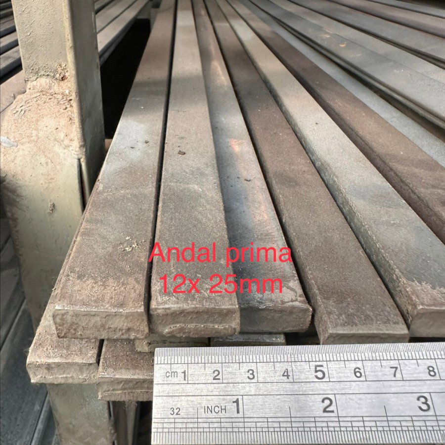 Plat Strip tebal 12mm Panjang 6.0m