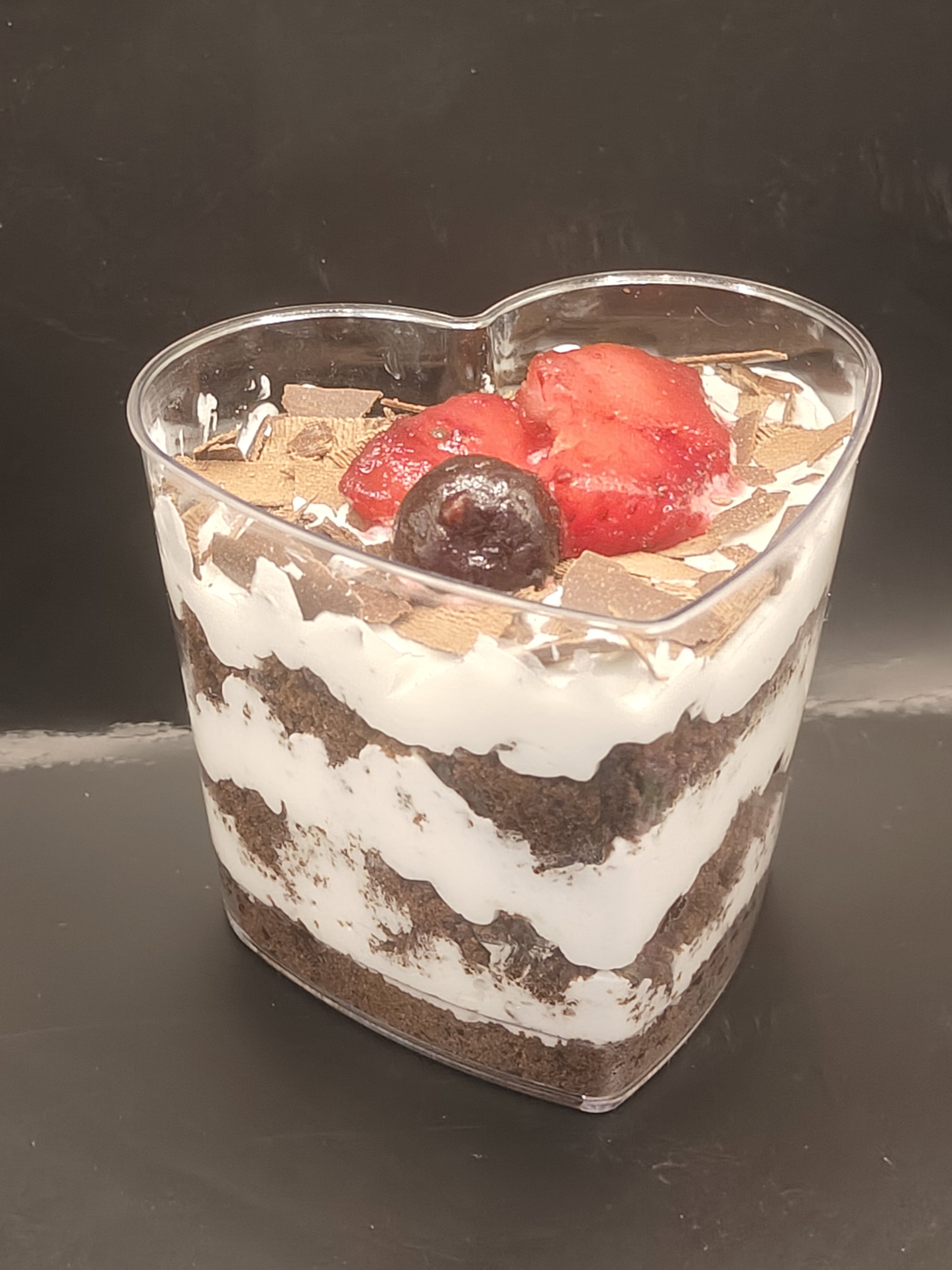 BrownieKut (Brownie Tub with Cream Cheese & Topping)_1
