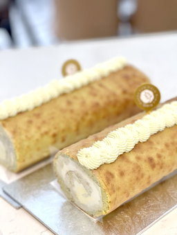 Mint Fresh Cream Roll