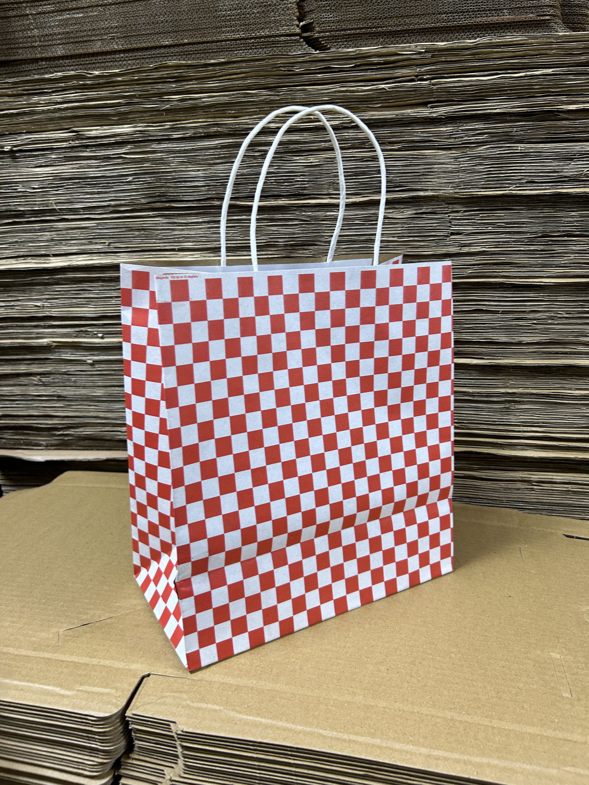 “RED & WHITE CHECKERED” DELIVERY CARRIER BAGS -2 SIZES/RETAIL  ( WITH HANDLES)  _4