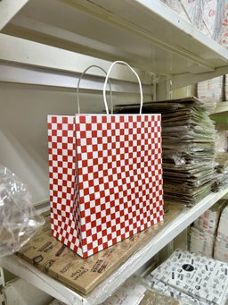 “RED & WHITE CHECKERED” DELIVERY CARRIER BAGS -2 SIZES/RETAIL  ( WITH HANDLES)  
