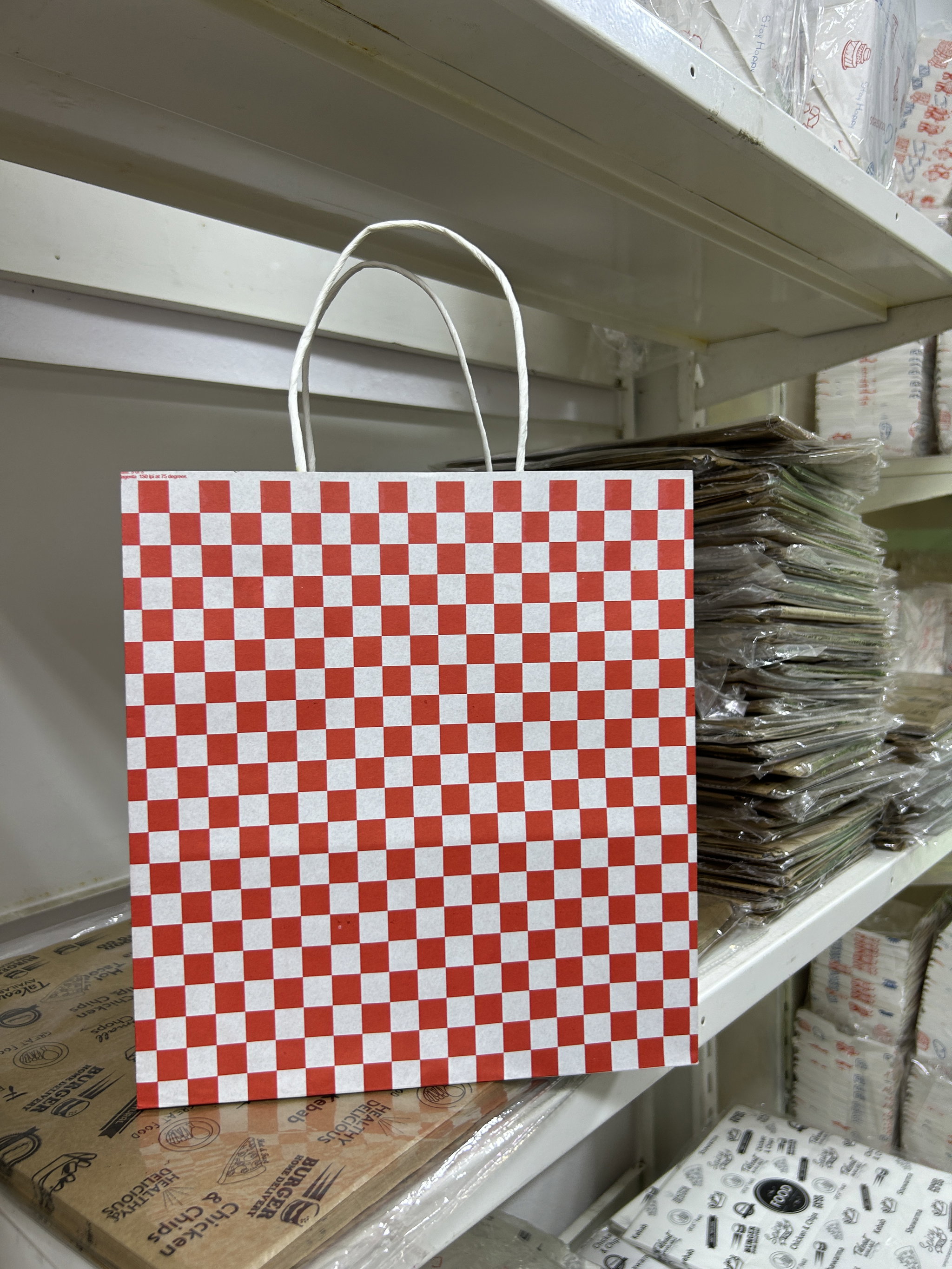 “RED & WHITE CHECKERED” DELIVERY CARRIER BAGS -2 SIZES/RETAIL  ( WITH HANDLES)  _5