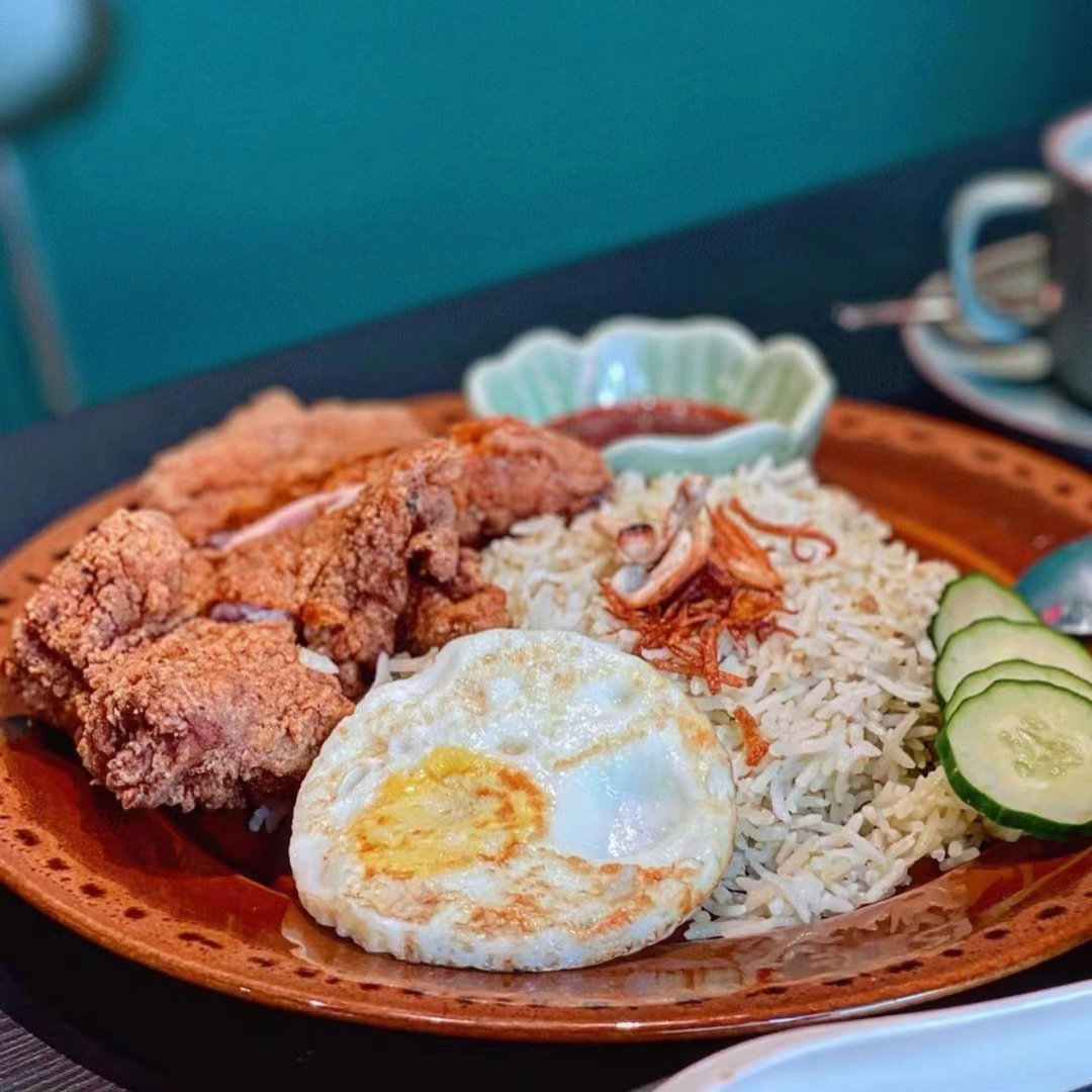 Nasi Lemak Ijo Ayam Goreng_0
