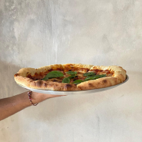 Napolitana Pizza