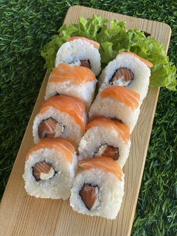 Double Salmon Cheese Roll (4pcs)