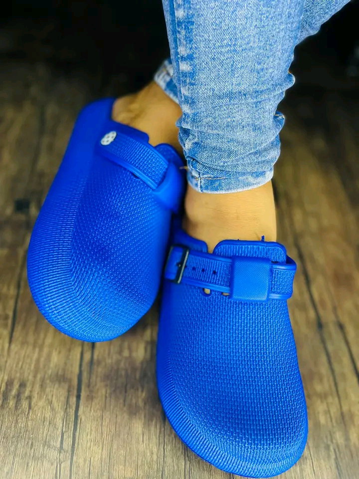 BV CROCS_3