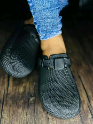 BV CROCS_4