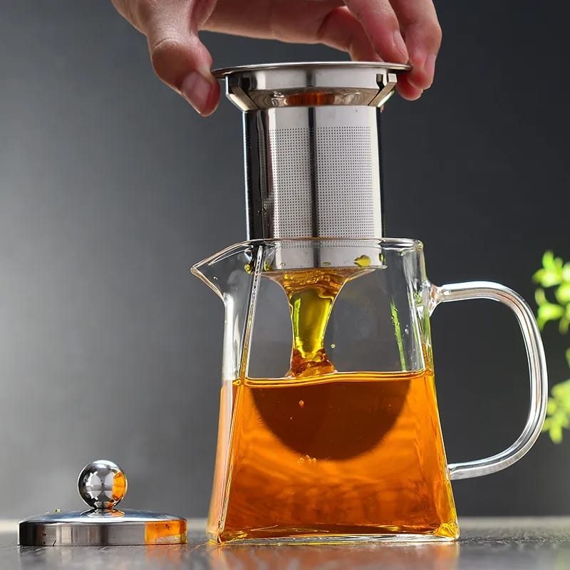 Teapot with infuser_2