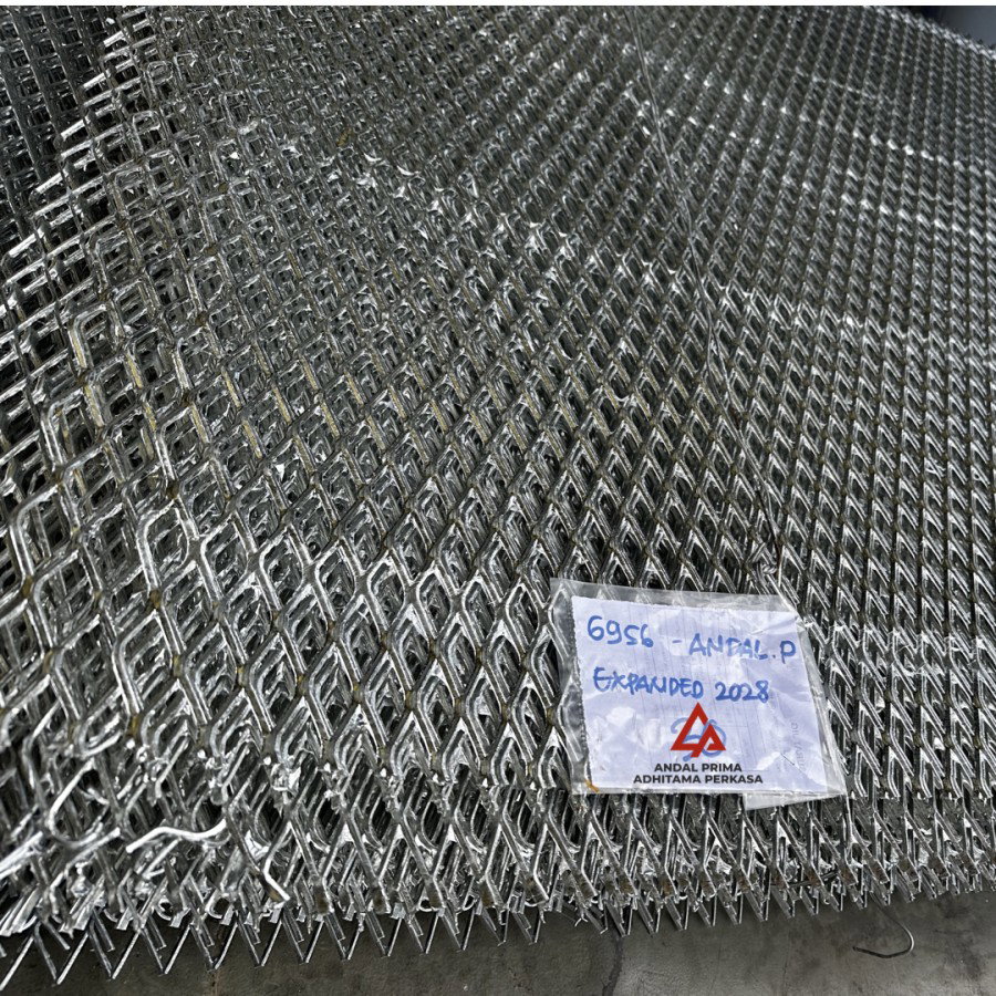Plat Expanded 4x8 2028 Hot dip Galvanis