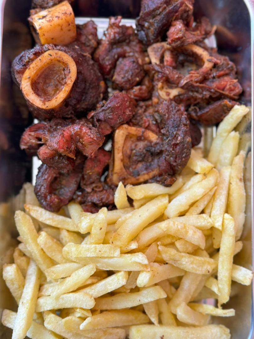 Yo'Nyama Smoked Oxtail 