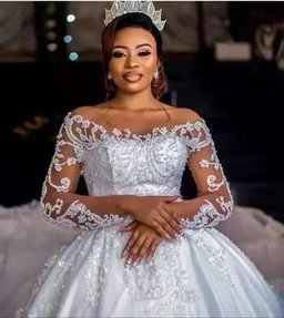 ROBE DE MARIAGE PRINCESSE LONGUE TRAINE