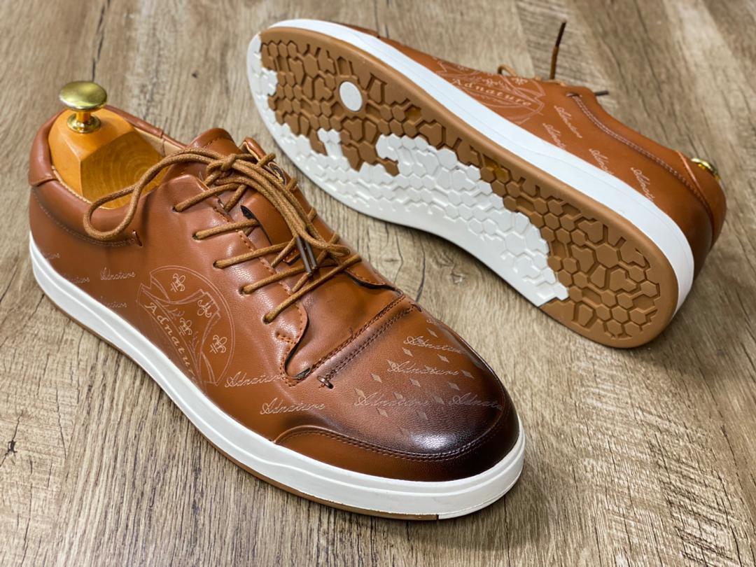 Chaussure de sortie Homme. _1