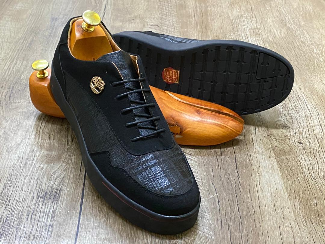 Chaussures Tendance H_3