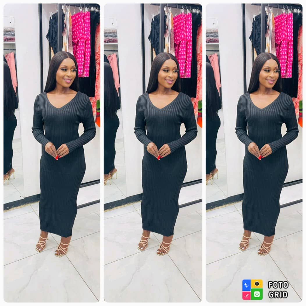 Ladies wear (dresses )