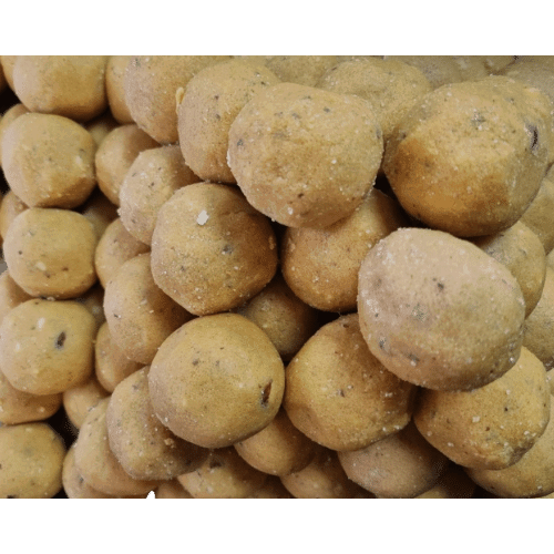 FRESH BESAN LADDU (GRAM FLOUR LADDU)_1