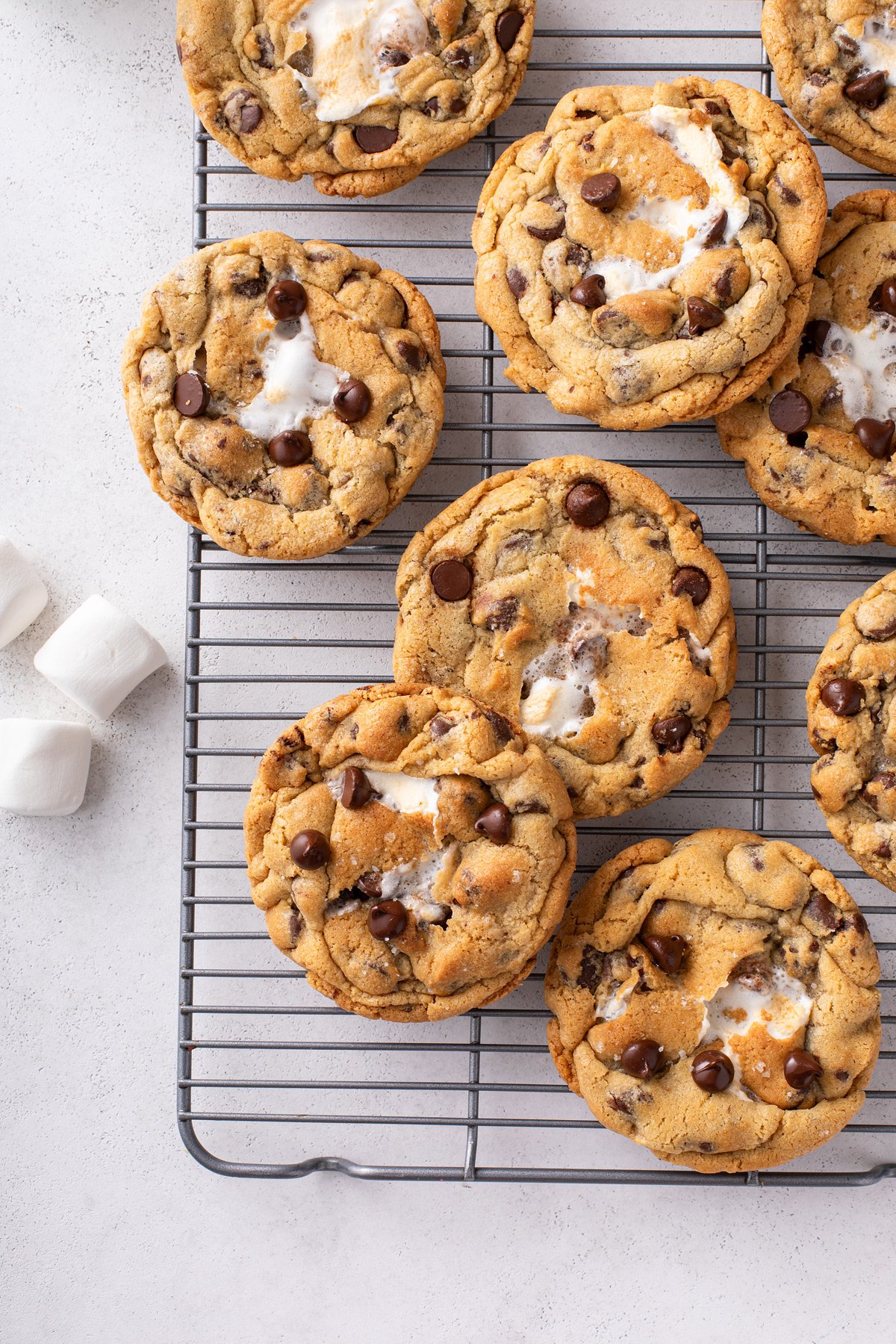  Chunky S'Mores Cookie_0
