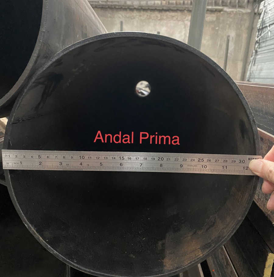 Pipa Besi 12"