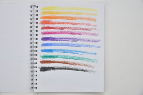 12 Classic Stick Crayons_3