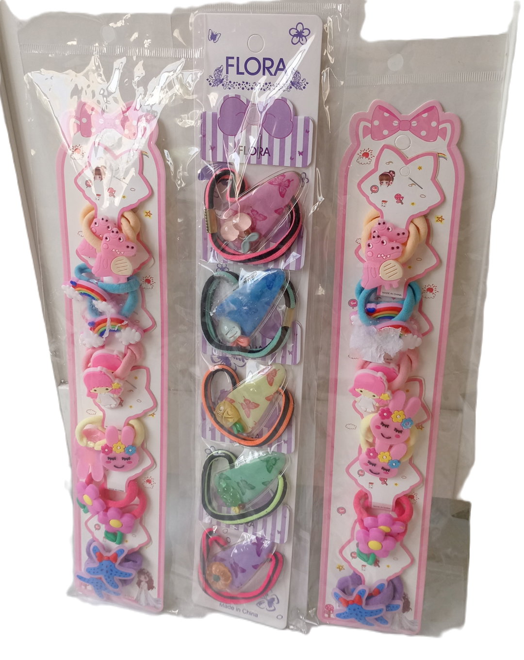 Small hair clips