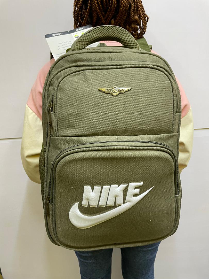 Sac à dos de Marque