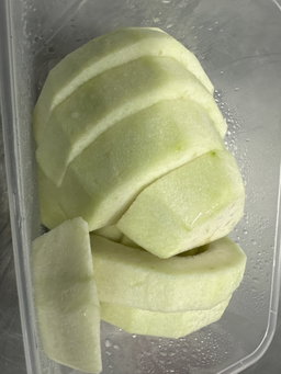GUAVA LOHAN PEELED (500gm)