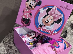 Surprise Gift Box - 🎀 Minnie Mouse