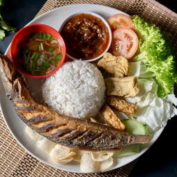 AYAM/KELI/TALAPIA PENYET