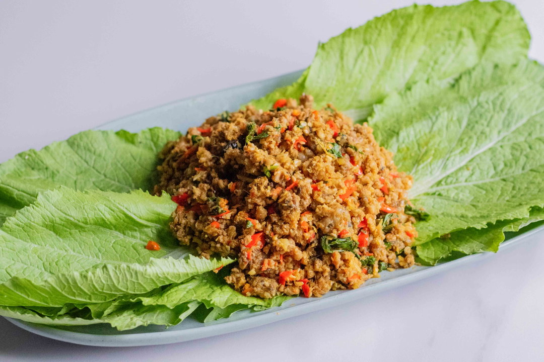 កង្កែប​​ចិញ្ច្រាំ​​ឆា​​ក្ដៅ​​ពិ​​សេស