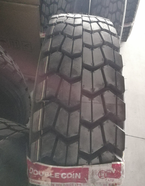 Heavy-Duty 12.00R20 24PR Mining Truck Tire - Ultimate Durability & Performance_1