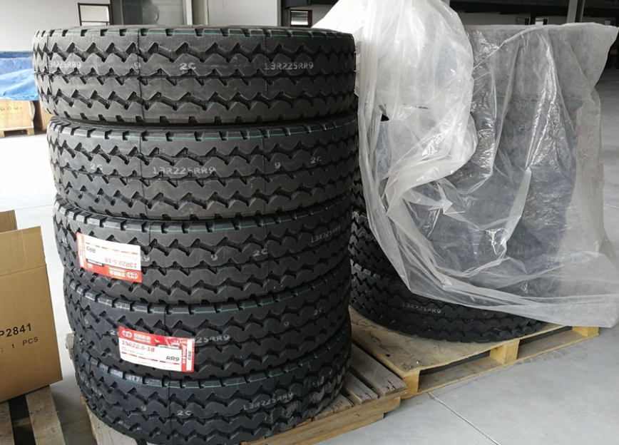 Prime Mover Tractor Truck Head 11R22.5 Tire_0