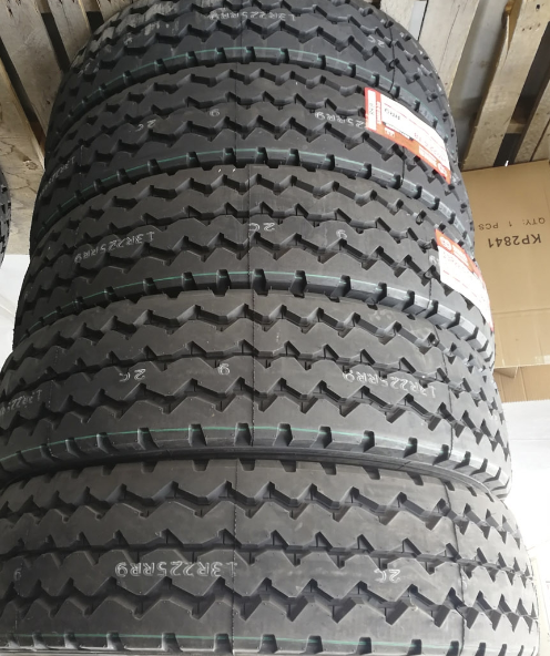 Prime Mover Tractor Truck Head 11R22.5 Tire_1