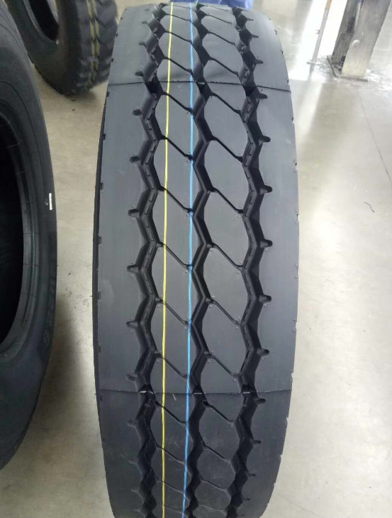 Prime Mover Tractor Truck Head 295/80R22.5 Tire_0