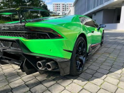 LAMBOGHINI HURACAN