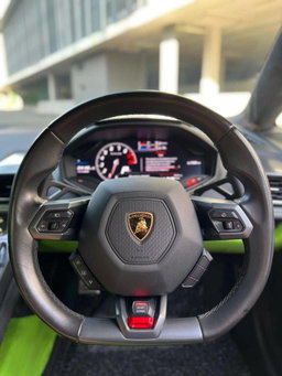 LAMBOGHINI HURACAN