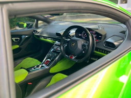 LAMBOGHINI HURACAN