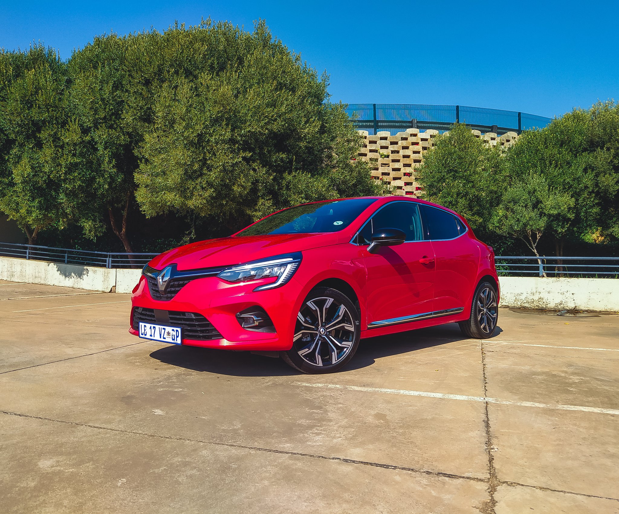 Renault Clio_0